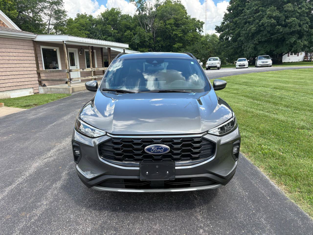 Used 2025 Ford Escape ST-Line Select w/ Tech Pack #1 AWD/4WD image 8