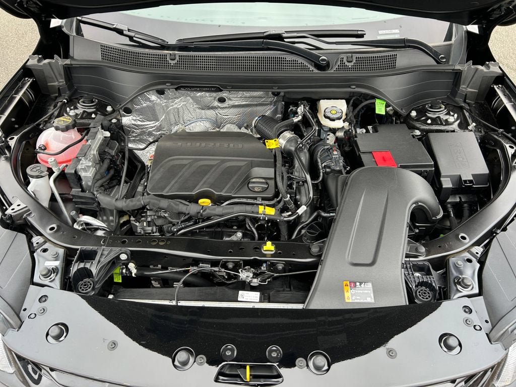 New 2026 Chevrolet Trax ACTIV w/ Sunroof Package FWD image 29