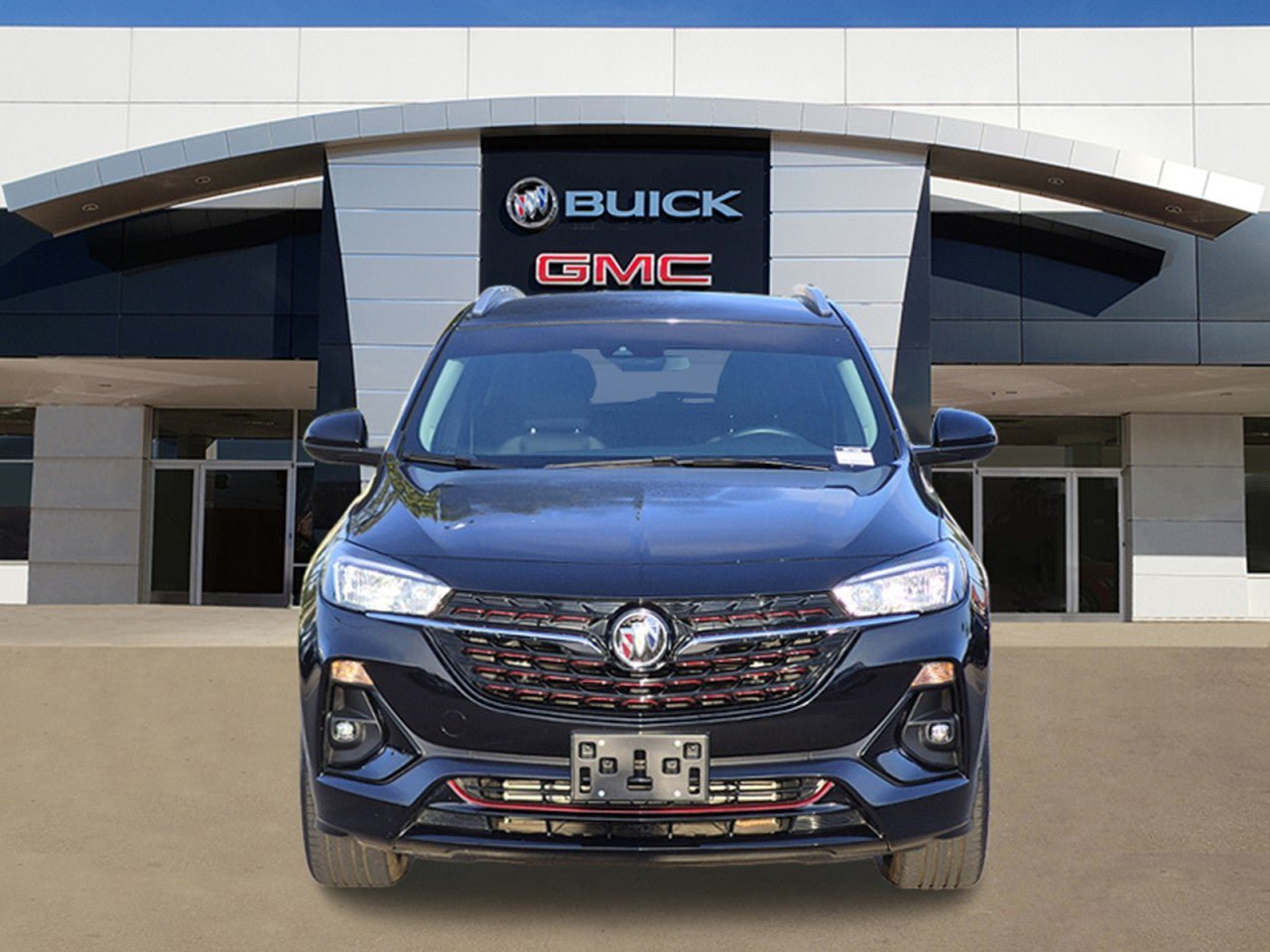 Certified 2022 Buick Encore GX Select w/ Sport Touring Package FWD image 2