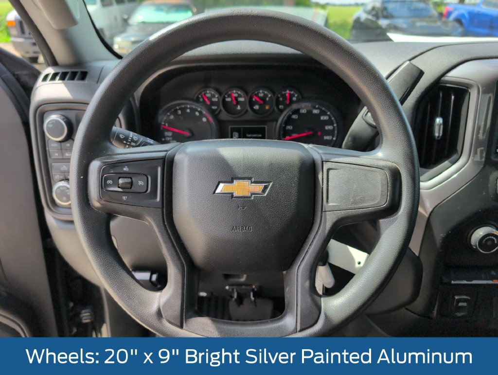 Used 2020 Chevrolet Silverado 1500 Custom w/ Custom Value Package AWD/4WD image 34