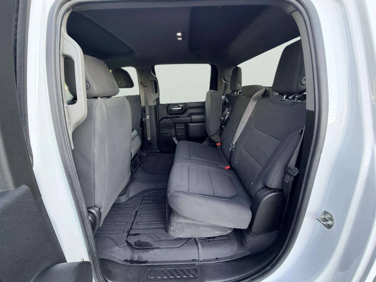 Used 2021 GMC Sierra 3500 4x4 Crew Cab w/ Convenience Package image 22