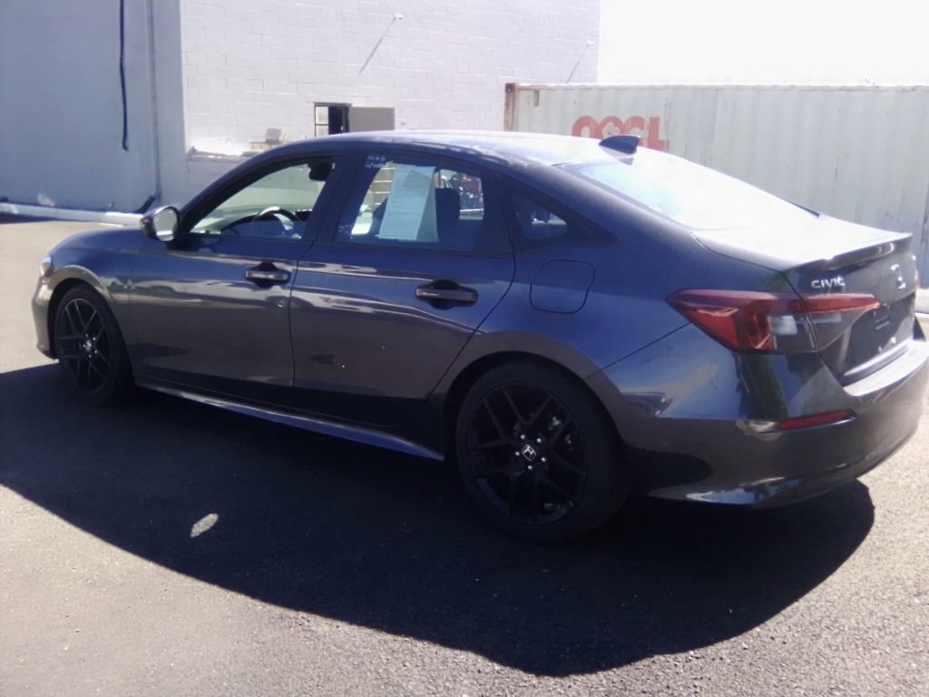 Used 2025 Honda Civic Sport image 6