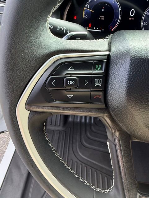 Used 2024 Jeep Grand Cherokee Limited image 20