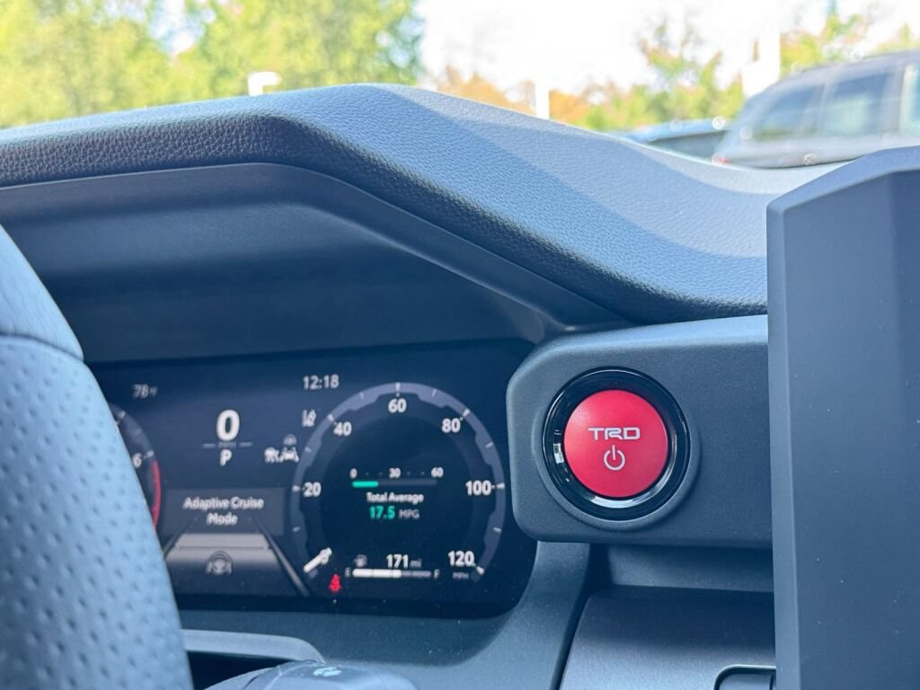 New 2026 Toyota Tacoma TRD Off-Road AWD/4WD image 6