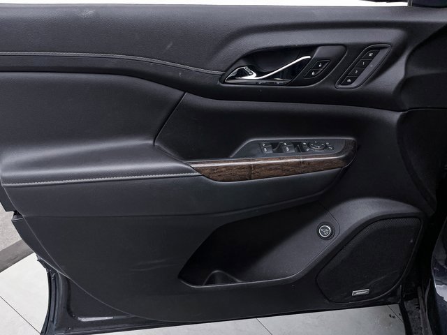 Used 2022 GMC Acadia Denali w/ Denali Technology Package image 22