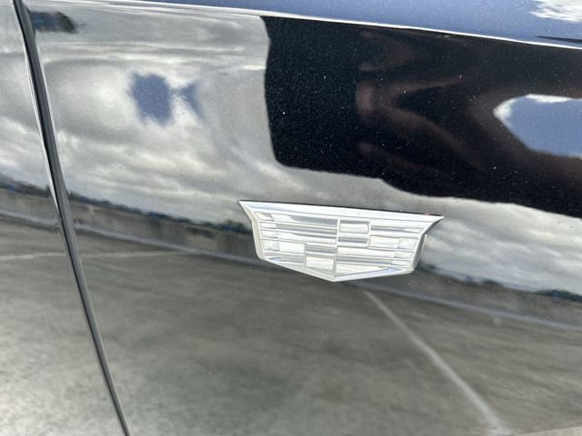 Used 2023 Cadillac XT6 Premium Luxury image 12