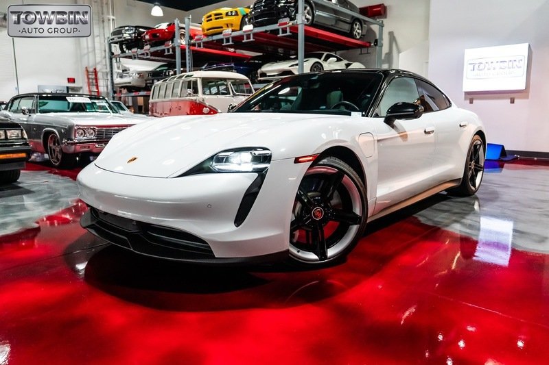 Used 2021 Porsche Taycan 4S w/ Premium Package AWD/4WD image 30