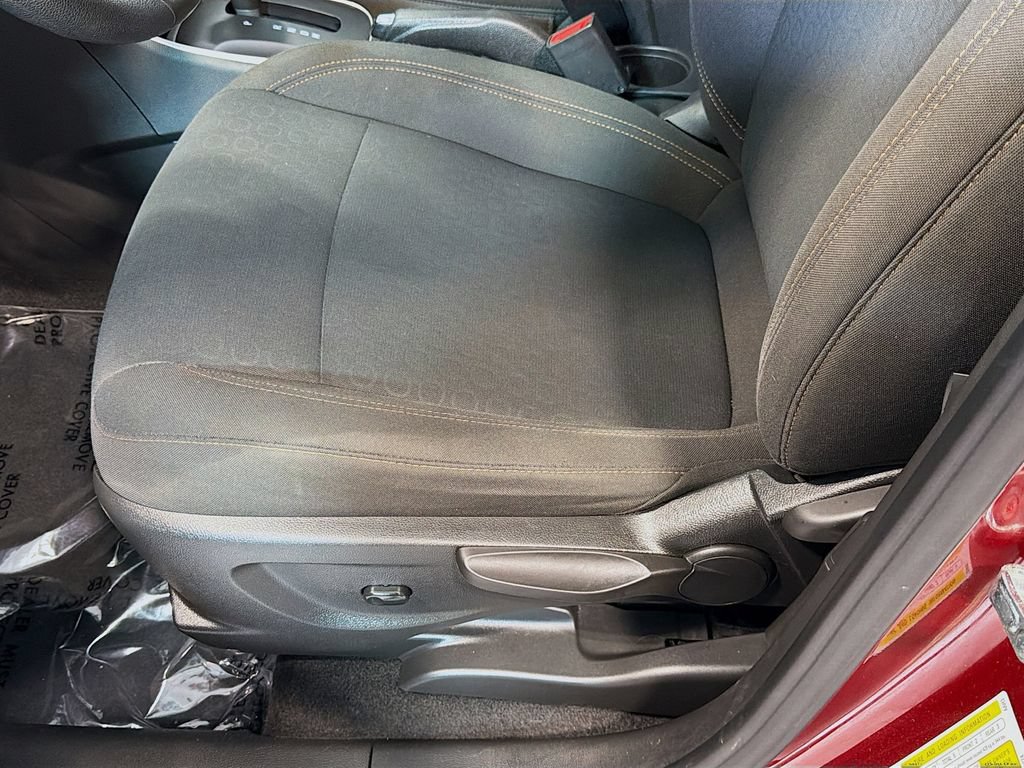 Used 2021 Chevrolet Trax LS AWD/4WD image 15