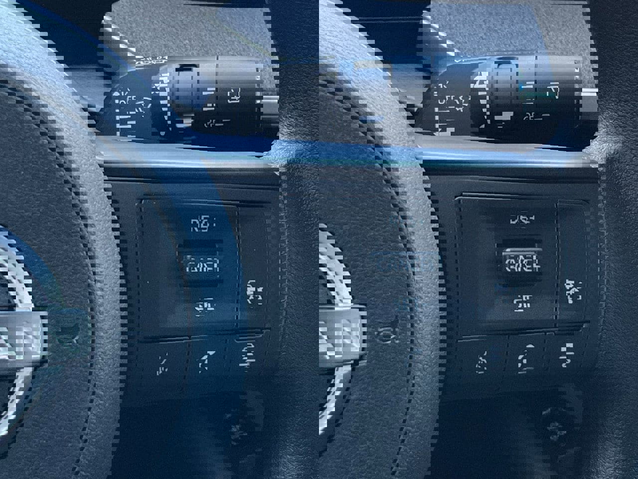 New 2026 Nissan Kicks S image 23