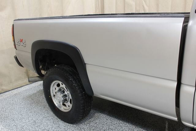 Used 2007 GMC Sierra 2500 SLT w/ Heavy-Duty Power Package image 12