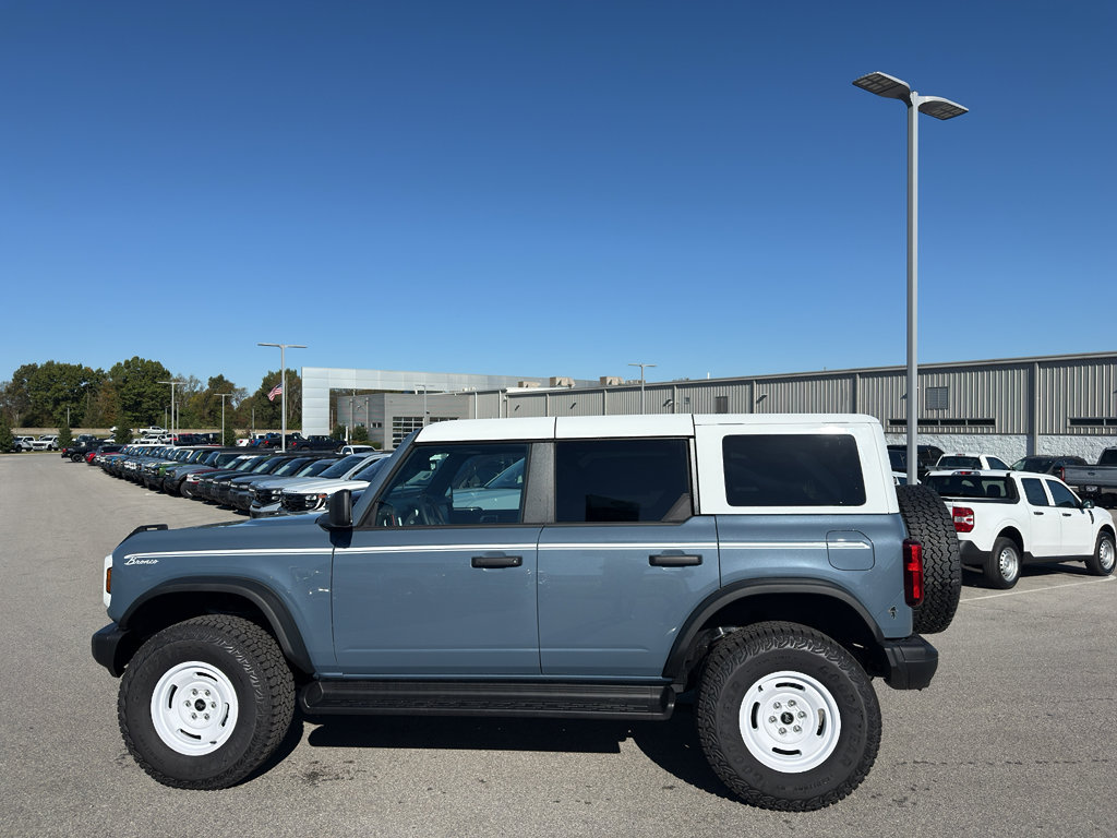 New 2025 Ford Bronco Heritage Edition image 8