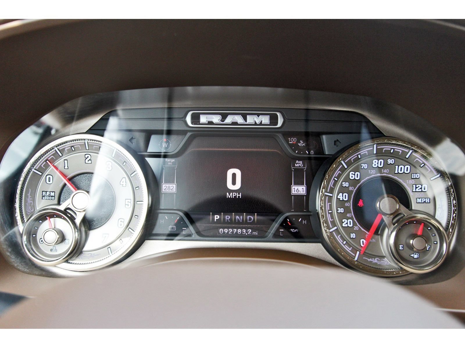 Used 2019 RAM 1500 Limited RWD image 17