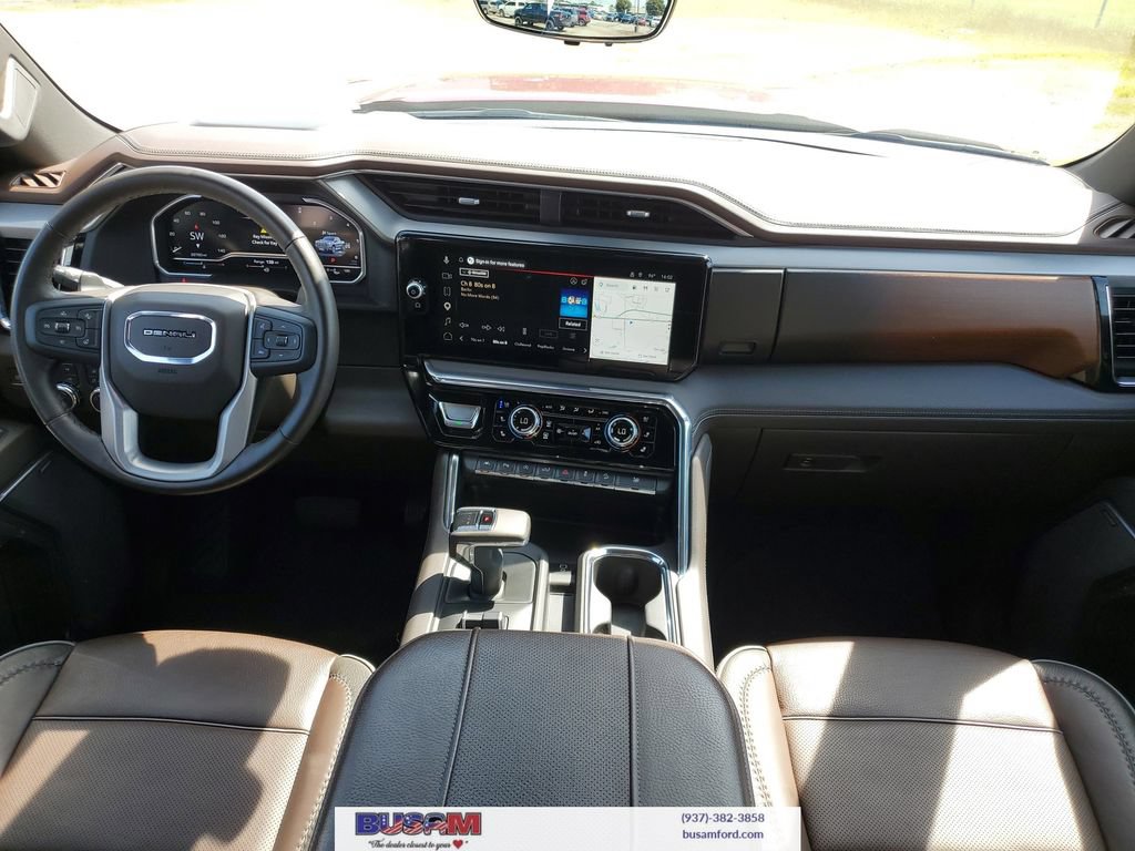 Used 2024 GMC Sierra 1500 Denali w/ Denali Reserve Package AWD/4WD image 9