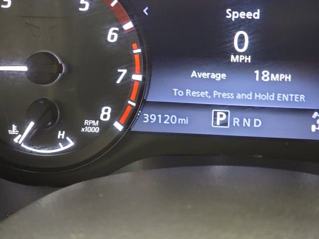 Used 2024 Nissan Titan PRO-4X w/ Pro-4x Convenience Package image 27