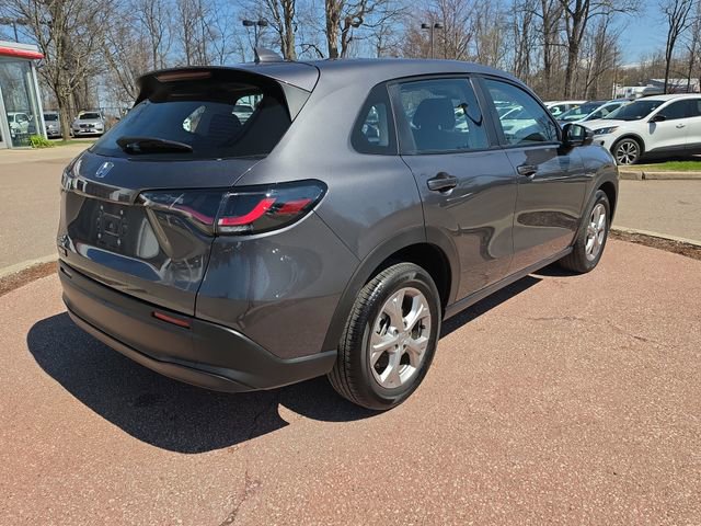 Used 2025 Honda HR-V LX image 5