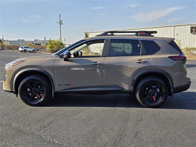 New 2026 Nissan Rogue SV image 4
