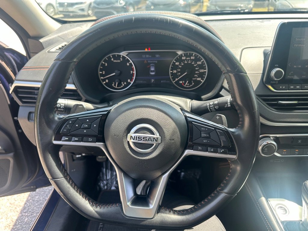 Used 2019 Nissan Altima 2.5 SR FWD image 17