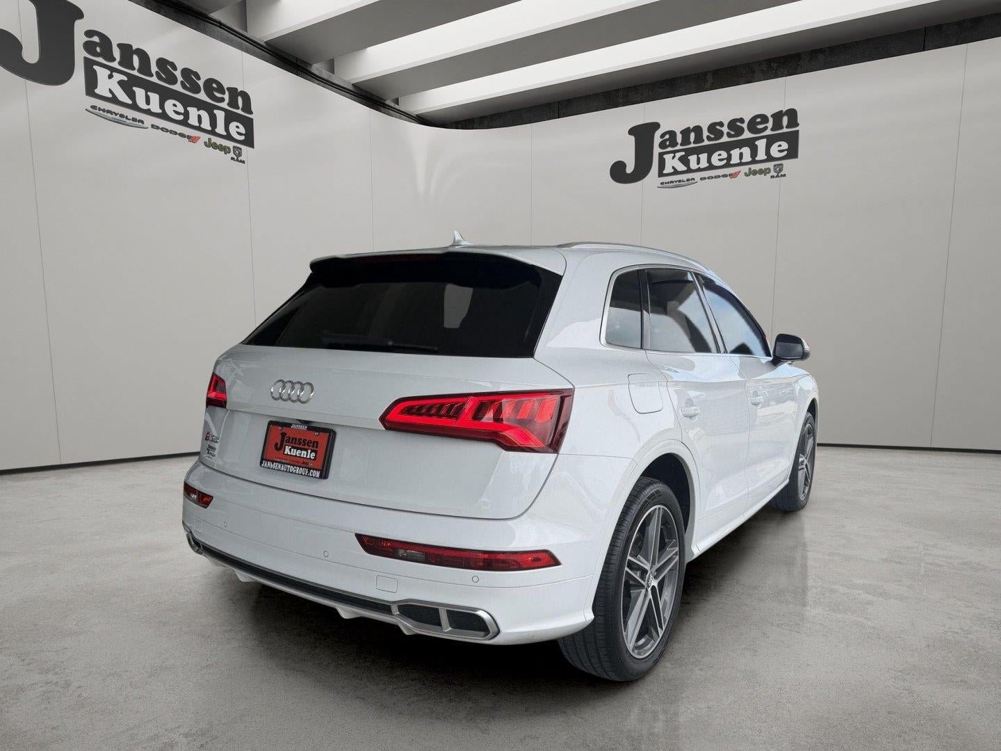 Used 2020 Audi SQ5 Premium Plus AWD/4WD image 3