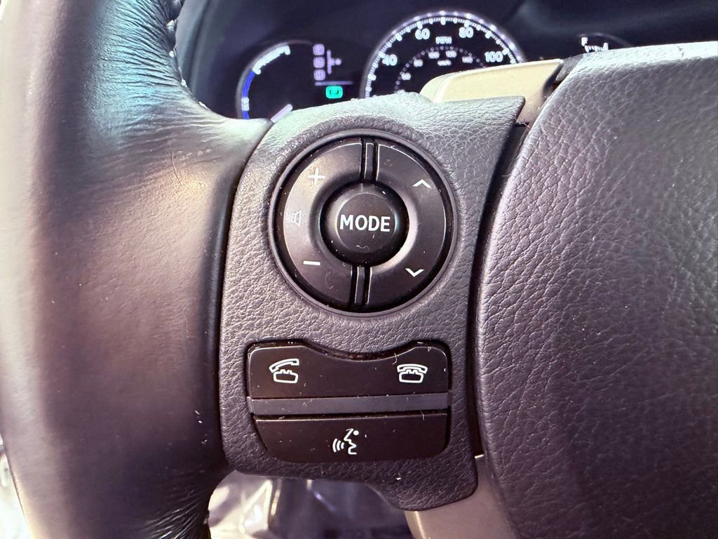 Used 2017 Lexus CT 200h w/ Navigation System Package image 21