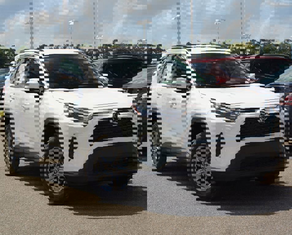 New 2025 Toyota RAV4 LE image 20