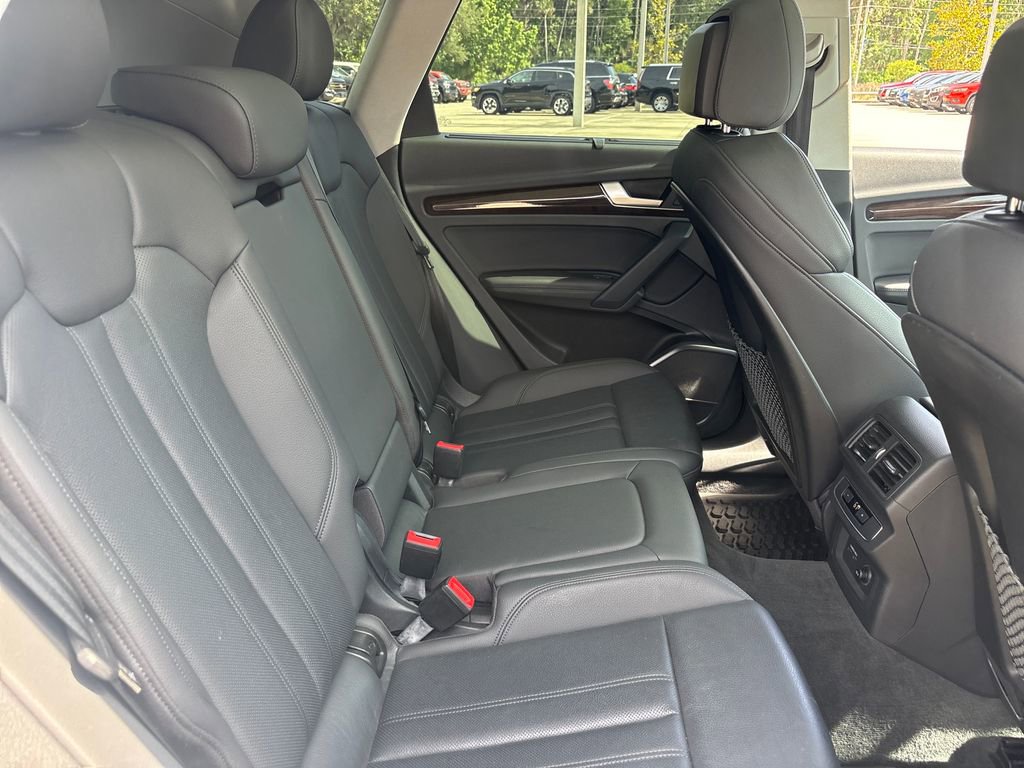 Used 2020 Audi Q5 2.0T Premium Plus w/ Premium Plus Package AWD/4WD image 30