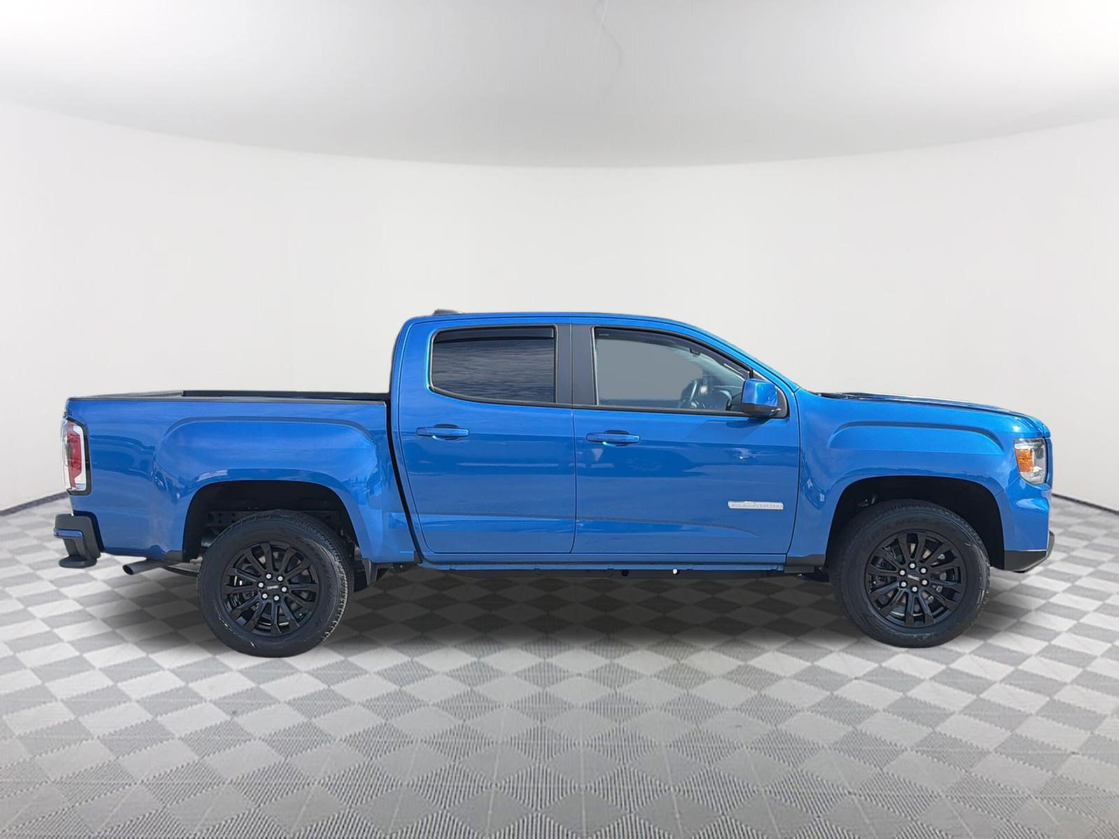 Certified 2022 GMC Canyon Elevation w/ Trailering Package RWD image 5