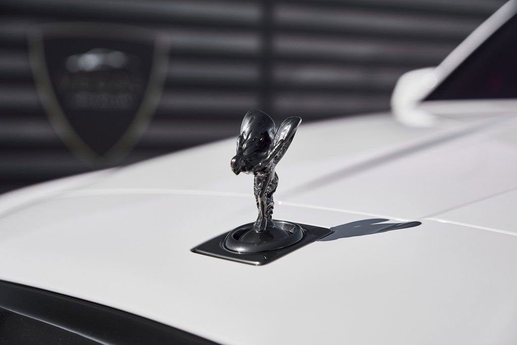 Used 2024 Rolls-Royce Cullinan Black Badge image 7