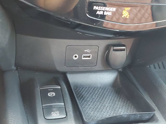 Used 2019 Nissan Rogue SV w/ Premium Package AWD/4WD image 31