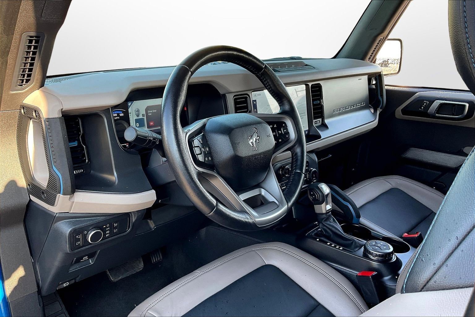 Used 2022 Ford Bronco Wildtrak image 20