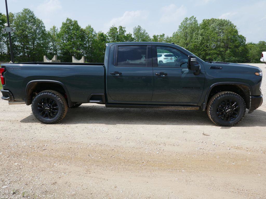 New 2026 Chevrolet Silverado 3500 LTZ w/ LTZ Plus Package AWD/4WD image 3