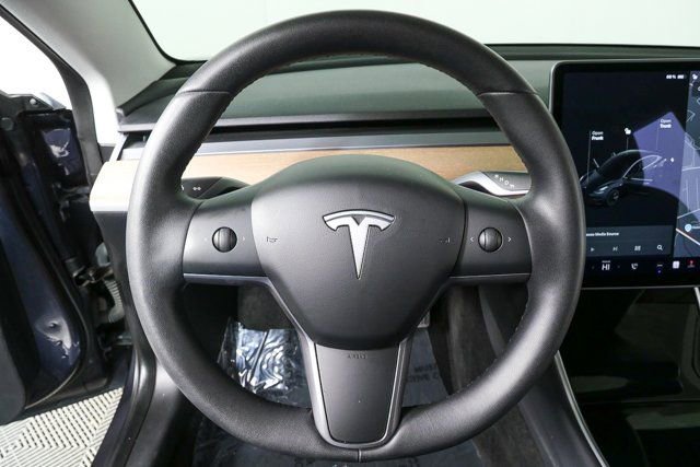Used 2020 Tesla Model 3 Long Range image 9