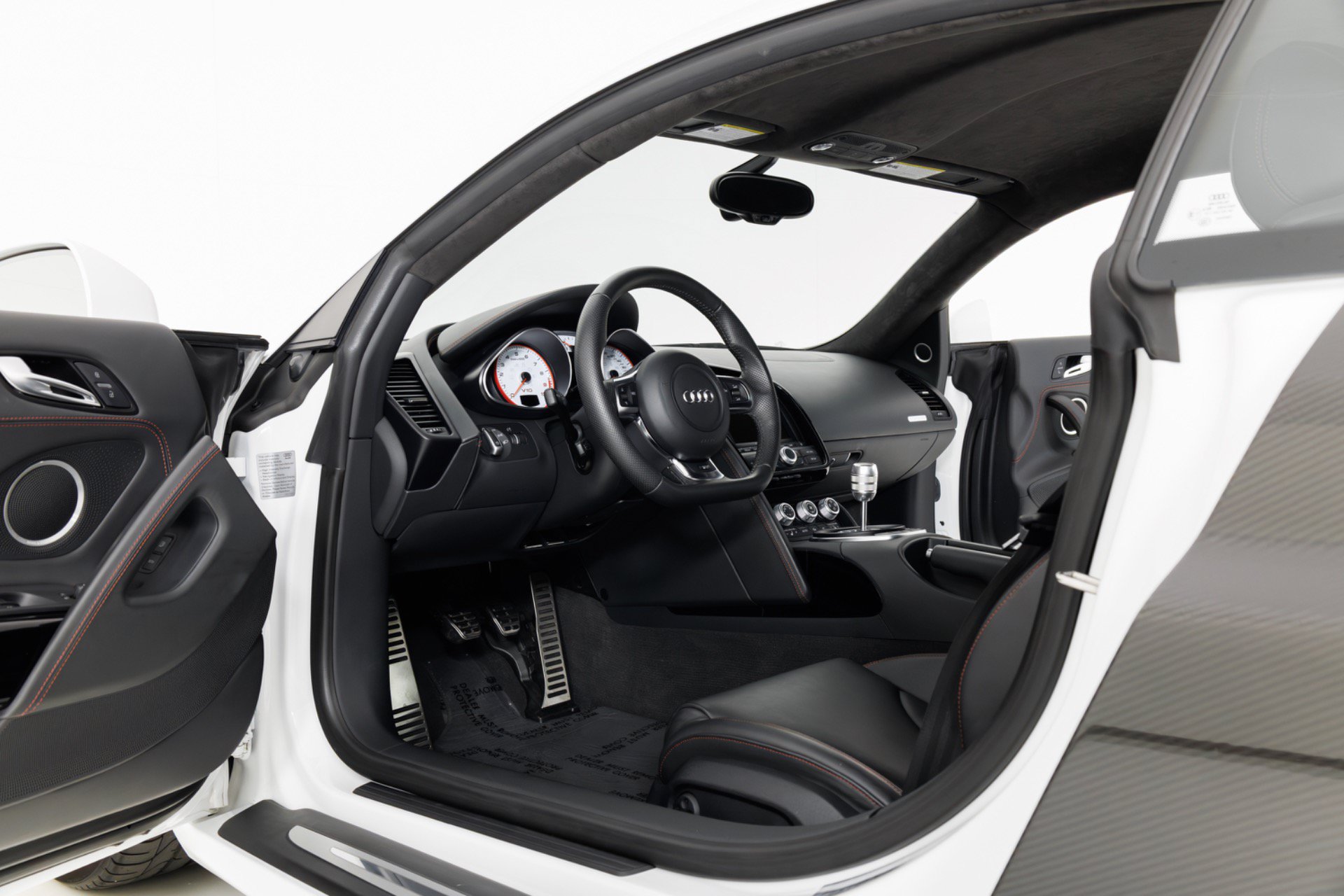 Used 2012 Audi R8 V10 AWD/4WD image 13