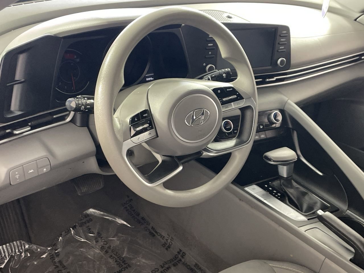 Used 2022 Hyundai Elantra SEL w/ Cargo Package FWD image 10