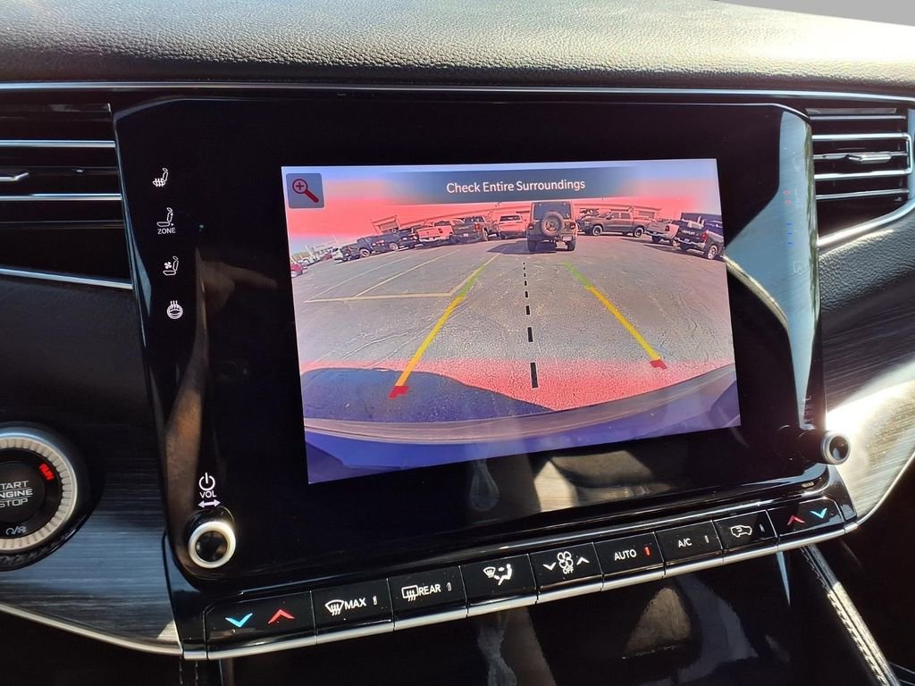 Used 2023 Jeep Wagoneer L Series II AWD/4WD image 6