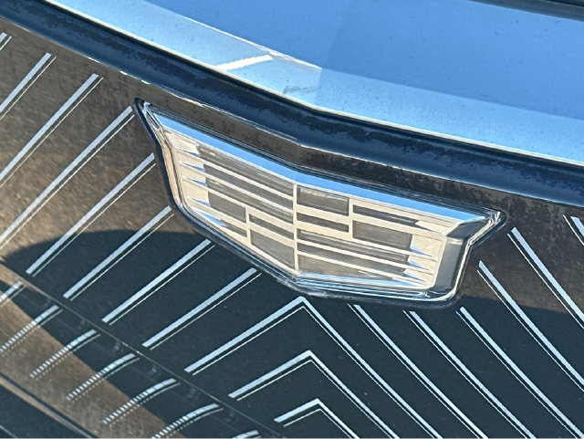 Certified 2024 Cadillac Lyriq Luxury AWD/4WD image 37