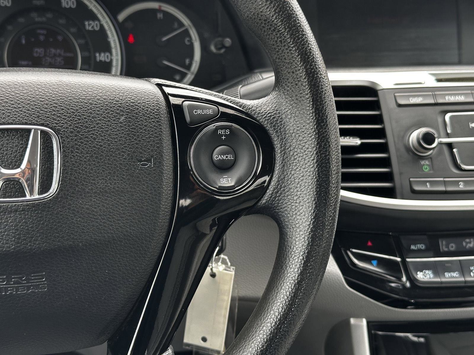 Certified 2017 Honda Accord LX image 9