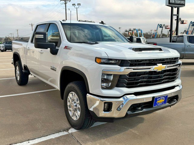 New 2026 Chevrolet Silverado 2500 LT w/ Texas Edition image 7