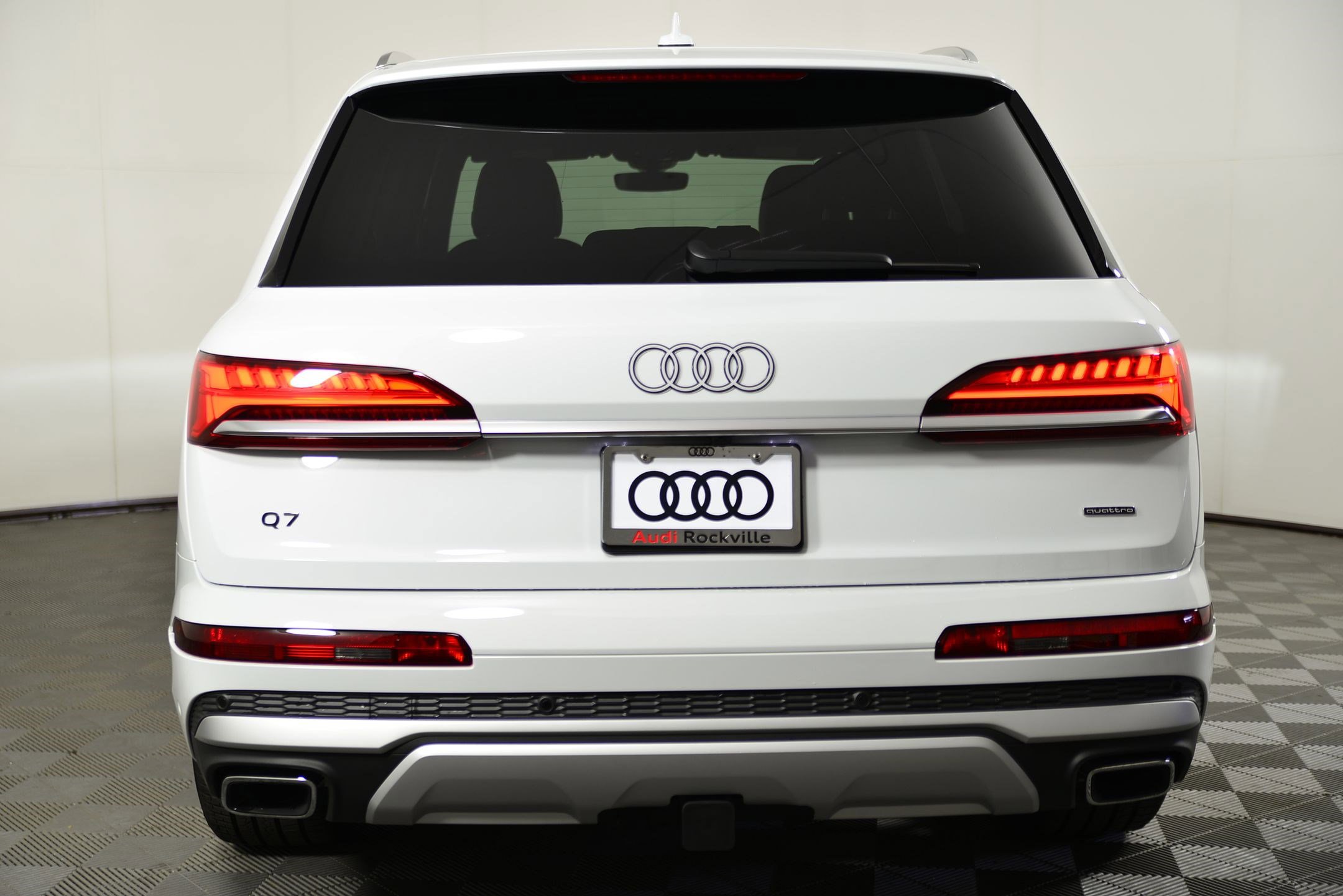New 2025 Audi Q7 3.0T Premium Plus image 8
