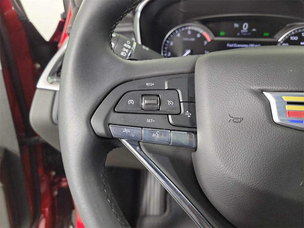 Certified 2025 Cadillac XT6 Luxury image 23