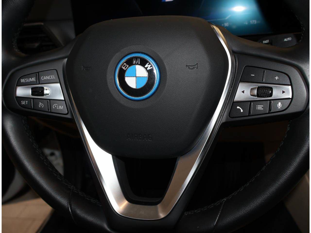 Certified 2024 BMW i4 eDrive35 w/ Convenience Package RWD image 20