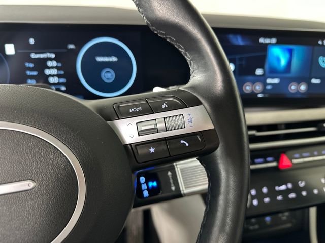 Certified 2025 Hyundai Tucson Limited image 16