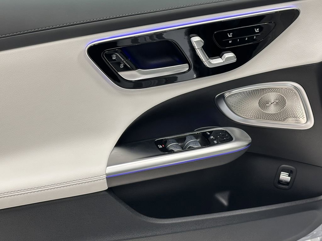 New 2026 Mercedes-Benz C 300 4MATIC Sedan image 10