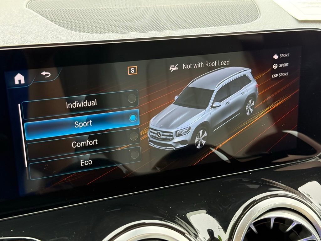 Certified 2022 Mercedes-Benz GLB 250 4MATIC image 6