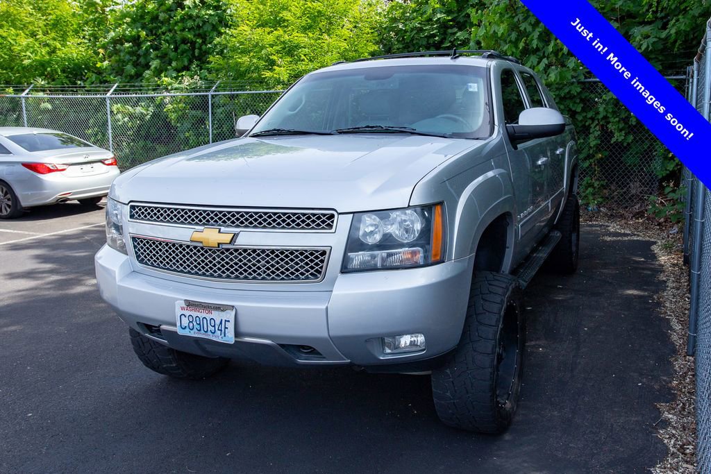 Used 2013 Chevrolet Avalanche LT w/ Suspension Package, Off-Road