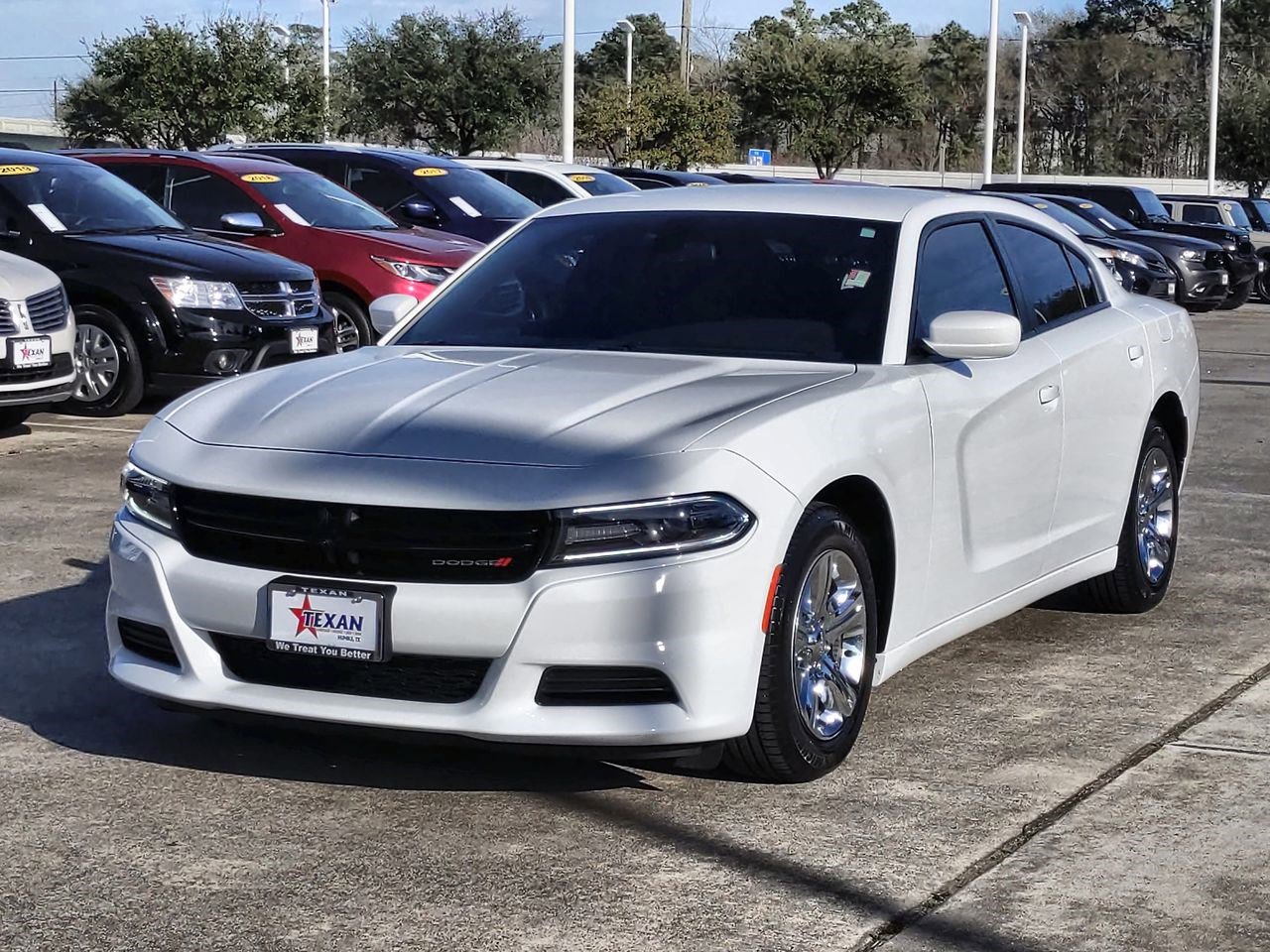 Used 2018 Dodge Charger SXT RWD image 8