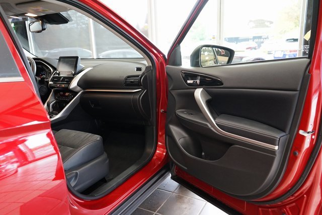 Used 2025 Mitsubishi Eclipse Cross SE image 41