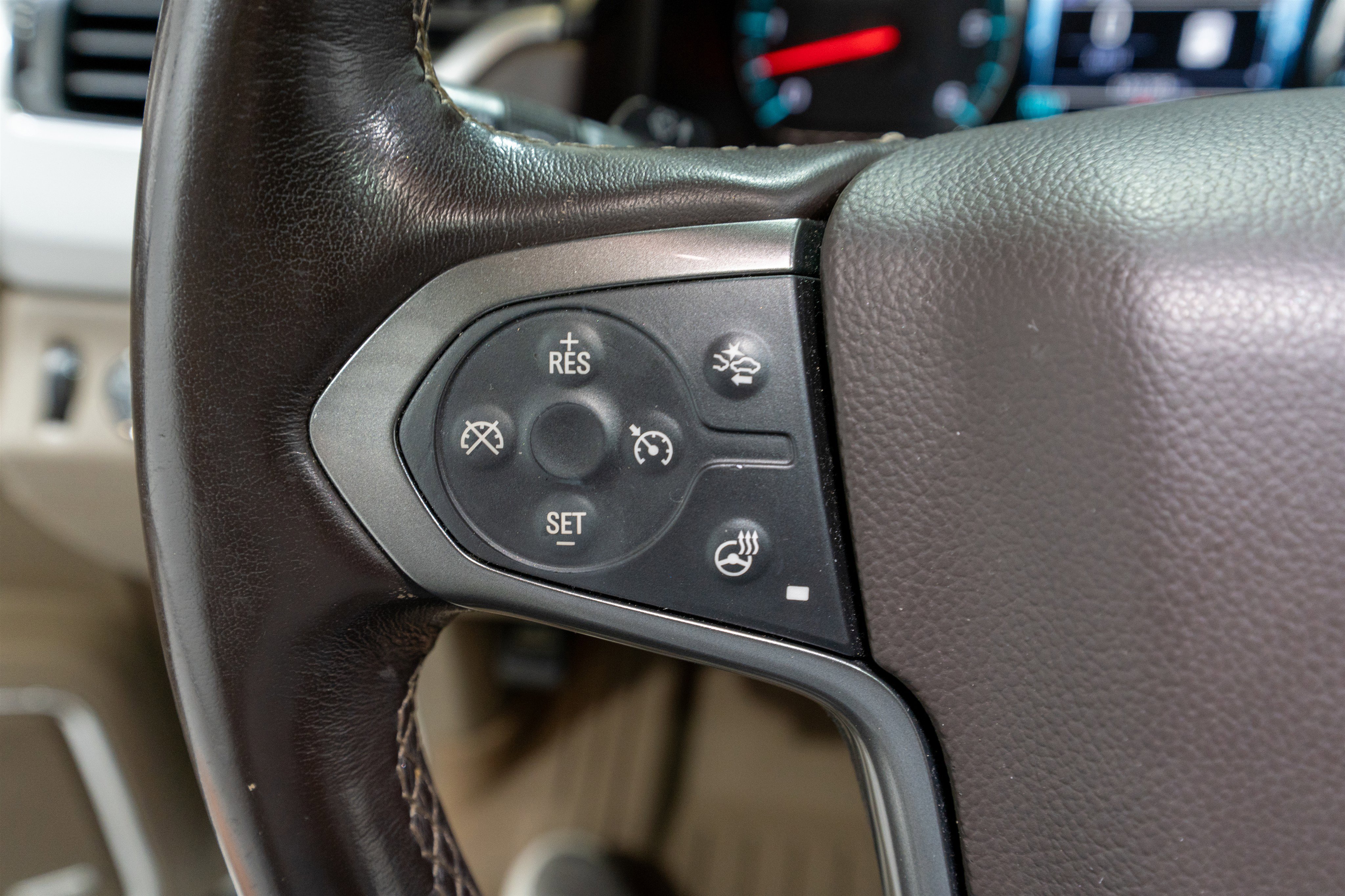 Used 2019 Chevrolet Tahoe Premier w/ Max Trailering Package image 28