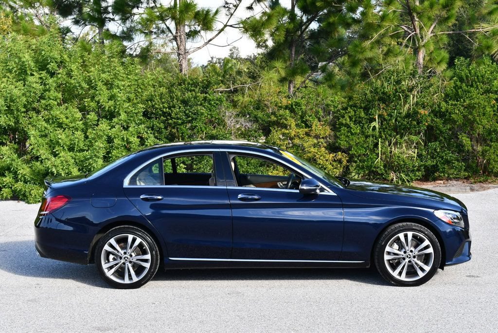Used 2019 Mercedes-Benz C 300 4MATIC Sedan image 33