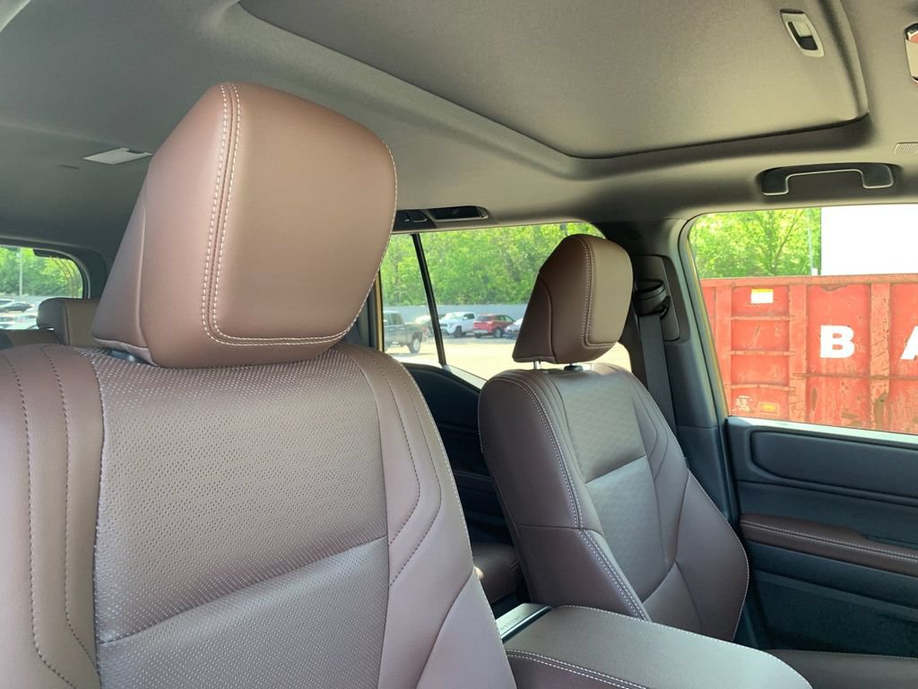 New 2026 Toyota Land Cruiser AWD/4WD image 19