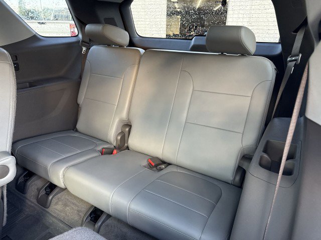Certified 2020 Chevrolet Traverse Premier w/ LPO, Floor Liner Package image 25